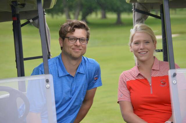 127939644_web1_image0--1-
Ross Brown and Victoria Petrosky are the new head golf professional and first assistant at Fox Hill Country Club.
Submitted Photo