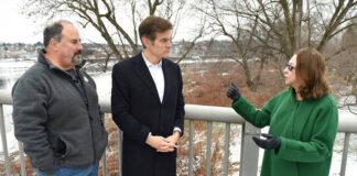 
			
				                                West Pittston council president, Ellen Quinn, discusses issues of a levee for the borough as well as the closed Firefighters Memorial Bridge with Dr. Mehmet Oz, who was in town as part of his campaign to secure the Republican nomination for U.S. Senate in Pennsylvania. Left is West Pittston Mayor Angelo Alfano.
                                 Tony Callaio | For Times Leader

			
		