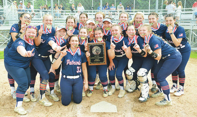 128568698_web1_PA-WScranton-D2-5A-Title-6
Pittston Area players celebrate with their gold medals and championship plaque after edging West Scranton in Thursdays title game.
Tony Callaio | For Times Leader