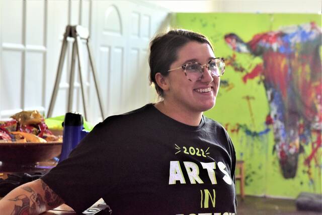 128790523_web1_7
Anna Malsky is the artist in residence at the ANNAMALY Gallery in Forty Fort.
Mark Guydish | Times Leader