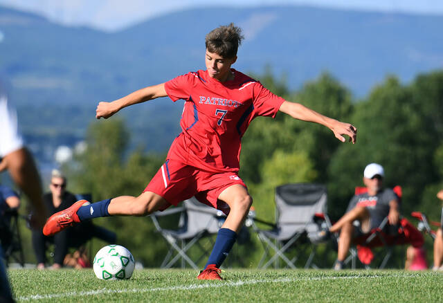 <p>Pittston Area sophomore Jacob Ivey is about to pass the ball up field againt Greater Wilkes-Barre Area.</p>
<p>Tony Callaio | For Sunday Dispatch</p>