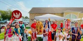 
			
				                                Young people wearing ethnic costumes took part in a previous Dozynki Harvest Festival at Holy Mother of Sorrows Church in Dupont.
                                 Submitted photo

			
		