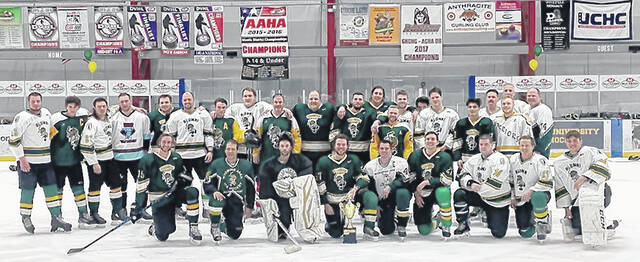 129458604_web1_Pantucci-Ice-Hockey-4
A Green and Gold Alumni benefit game to aid Violet Pantucci will be held on April 8.