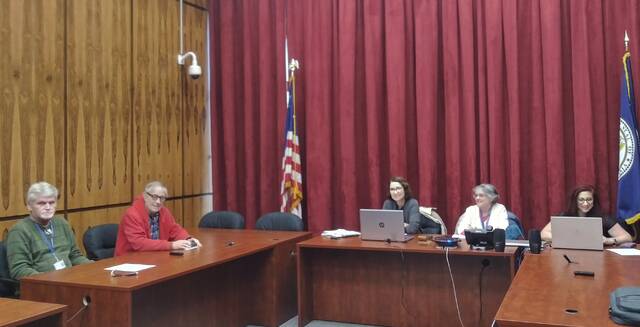 130175686_web1_electionbrd
Luzerne County Election Board members met at the county courthouse in Wilkes-Barre Monday to certify the Nov. 7 general election results. Board members, from left, are: James Mangan, Daniel Schramm, Denise Williams, Audrey Serniak and Alyssa Fusaro.
Jennifer Learn-Andes|Times Leader