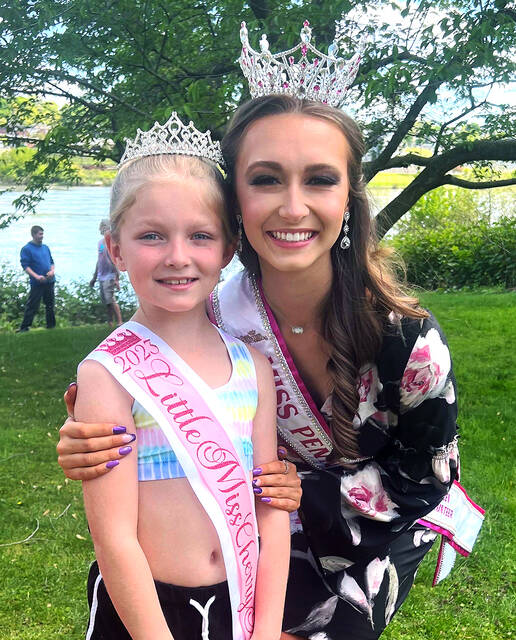 130436000_web1_WP-Miss-Cherry-Blossom-contest
The 2023 Little Miss Cherry Blossom winner Payson Galvin, poses with former PA Teen Volunteer, Hannah Fox, at the conclusion of Litte Miss Cherry Blossom contest. Applications are now open to enter contestants between the ages of five-years-old and eight-years-old. Submitted photo