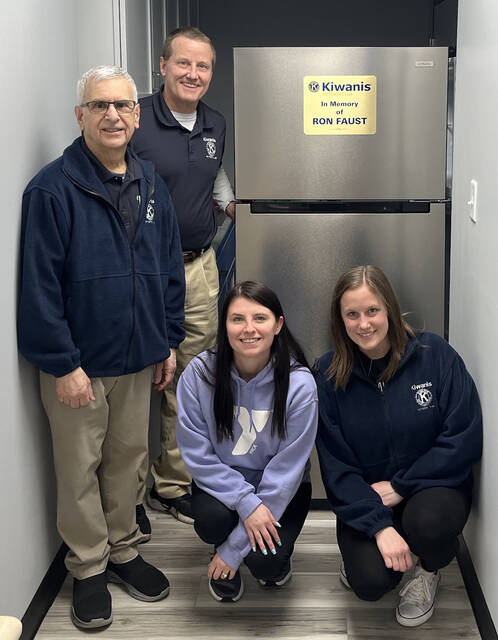 131366324_web1_Pittston-Kiwanis-Refrigerator
The Pittston Area Kiwanis Club donated a new refrigerator to the Pittston YMCAs new childcare classroom. The refrigerator is dedicated to a longtime member of the club, the late Ron Faust. Shown in the photo, front row, left to right: Armand Filipini (Kiwanis treasurer), Bree Gowat (YMCA representative), Brittani Shearer (Kiwanis president). Back: Don Shearer (Kiwanis vice president).