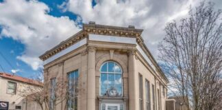 
			
				                                The Snow Blossom Tearoom is located at 324 Wyoming Ave. in Wyoming.
                                 Submitted Photo

			
		