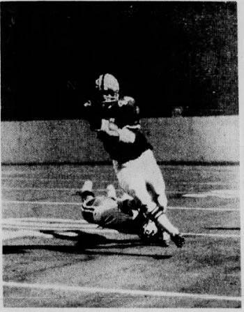 131859921_web1_pittston-meyers-11041973
Pittston Areas Jimmy Cefalo playing on the artificial turf at Wilkes-Barre Memorial Stadium in 1973. Wilkes-Barre Evening News Nov. 4, 1973.
File Photo