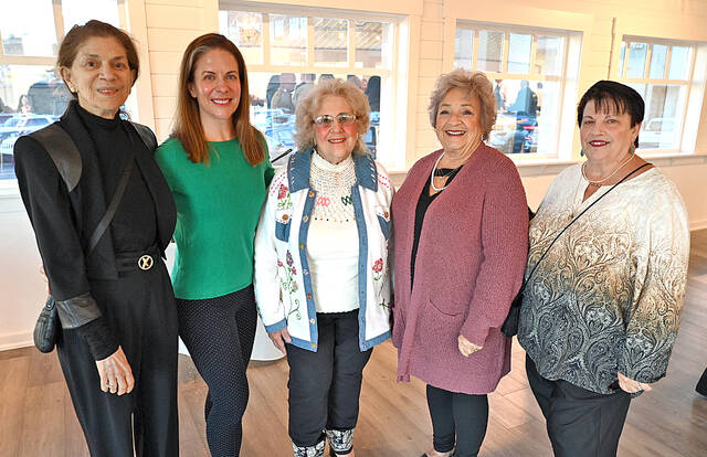131864350_web1_GP-YMCA-2025-Awards-1
Rosella Fedor, the recipient of the Greater Pittston YMCA Sam Milazzo Volunteer of the Year Award, is shown with her daughter, Josette Curtis, former co-workers, and friends. From left: Fedor, Curtis, Rita Mauriello, Teddy Rabel and Karen Schall.
Tony Callaio | For Sunday Dispatch