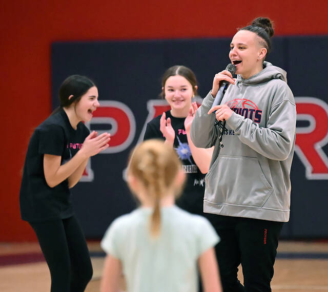 132039734_web1_Mia-BB-Camp-Pittston-1
Pro basketball player and former Pittston Area standout, Mia Hopkins, opens up the second of her two-day basketball camp at Pittston Area.
Tony Callaio | For Sunday Dispatch