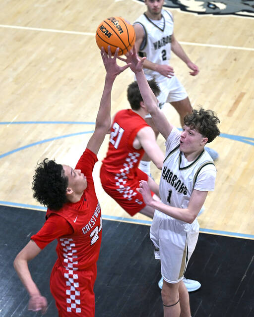 <p>Crestwood’s Ayden Agapito (24) blocks Wyoming Area’s Collin Casterlin’s (1) shot.</p>
<p>Tony Callaio | For Sunday Dispatch</p>