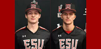 
			
				                                Davis, left, and Condeelis.
 
			
		