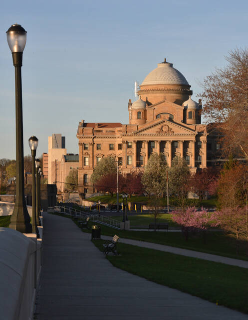 132409050_web1_courthousee
Luzerne Countys new proposed annual capital plan would earmark $500,000 for facade repairs on the historic county courthouse on River Street in Wilkes-Barre, shown here.
File photo