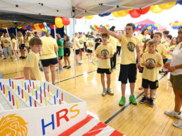 
			
				                                Duryeas Holy Rosary School sixth grader Vincent OHaire tries his luck with the ring toss game at the school carnival presented by the parents association.
                                 Tony Callaio | For Sunday Dispatch

			
		