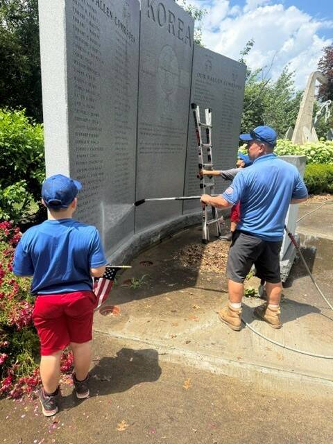 132438366_web1_am250two
Monuments on the Luzerne County Courthouse south lawn have been cleaned using a $3,150 allocation from the countys Marcellus Shale natural-gas recreation funding.
Submitted photo